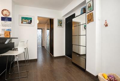Apartament cu 3 camere decomandat în Rahova