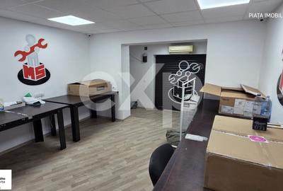 Apartament cu 3 camere semidecomandat, mobilat în Micro 11
