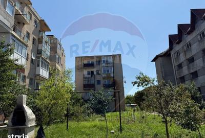 Spațiu comercial, de 2,300 mp, în Central - 2