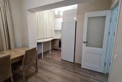 Apartament cu 2 camere decomandat în Aradului