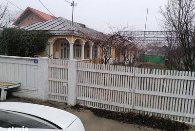 Teren de 2100 mp, în Umbrărești - 3