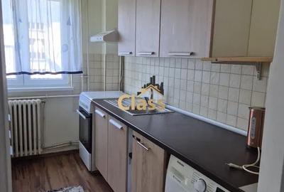 Apartament cu 2 camere semidecomandat, mobilat în Gheorgheni