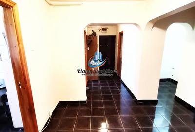 Apartament cu 4 camere decomandat în Mărăței - 11