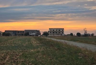 Teren de 10600 mp, în Tuzla