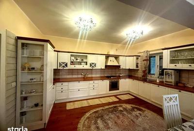 Casă cu 4 camere cu Teren 700 Mp în Central - 5