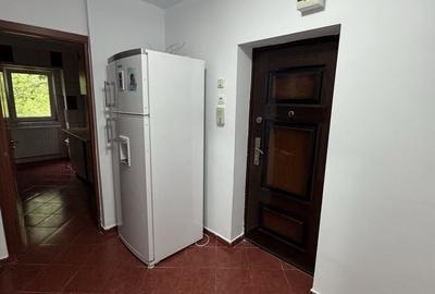 Garsonieră decomandată în Apărătorii Patriei - 3
