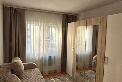 Apartament cu 3 camere decomandat în Central - 2