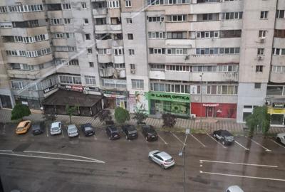 Garsonieră decomandată în Central - 7