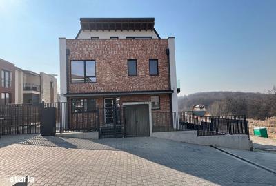 Casă cu 5 camere cu Canalizare în Făget - 4