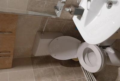 Apartament cu 3 camere semidecomandat în Central