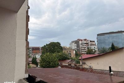Apartament cu 2 camere în Decebal