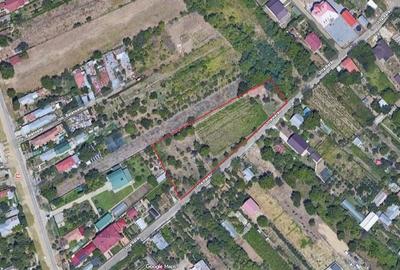 Teren de 4260 mp, în Central