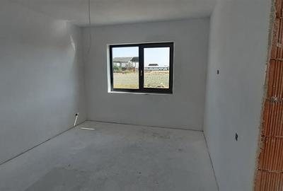 Casă cu 3 camere cu Teren 553 Mp în Sântandrei - 9