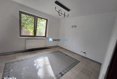 Casă cu 6 camere cu Teren 1843 Mp în Voila