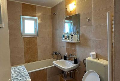 Apartament cu 2 camere decomandat în Între Lacuri - 3