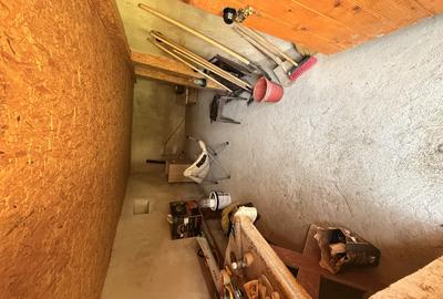Casă cu 5 camere cu Teren 2146 Mp în Lerești