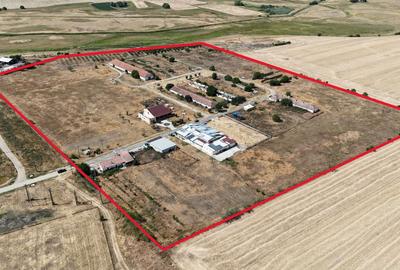 Teren Construcții intravilan de 90000 mp, în Bărăteaz - 1