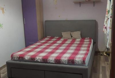 Apartament cu 2 camere în Podu Roș