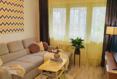 Apartament cu 2 camere semidecomandat în Crângași