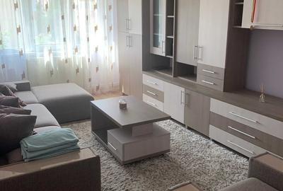 Apartament cu 2 camere decomandat în Central - 1