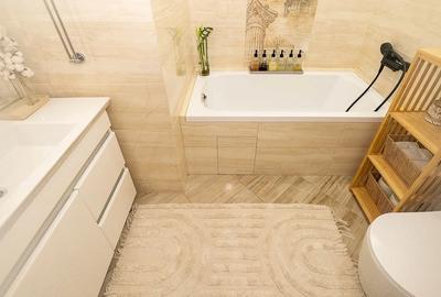 Apartament cu 2 camere decomandat în Tineretului