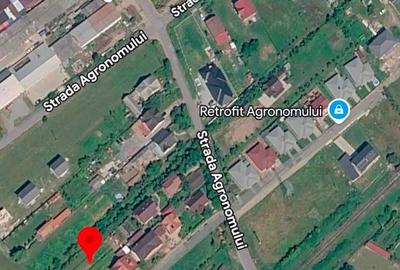 Teren de 1400 mp, în Unirea