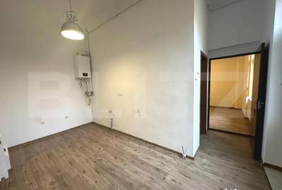 Spațiu comercial, de 52 mp, în Central - 1
