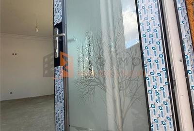 Casă cu 4 camere decomandat în Pleșești - 12