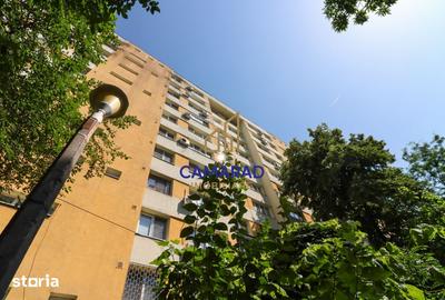 Apartament cu 2 camere decomandat, mobilat în Tei