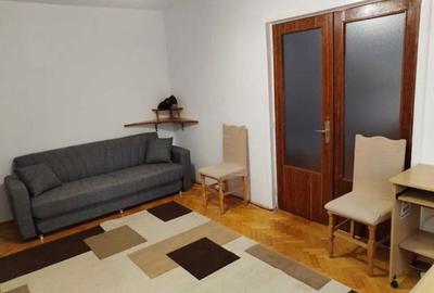Apartament cu 2 camere semidecomandat, mobilat în Alexandru cel Bun