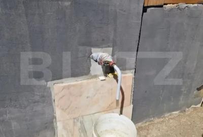 Casă cu 2 camere cu Teren 480 Mp în Bonț