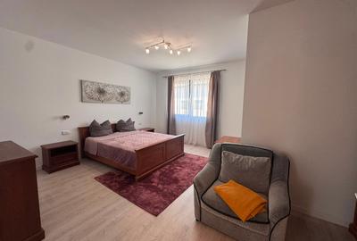 Casă cu 5 camere cu Teren 70 Mp în Pipera - 1
