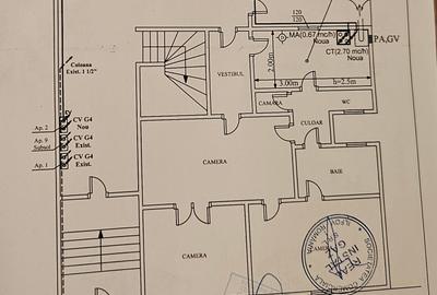 Apartament cu 3 camere semidecomandat în Gara de Nord