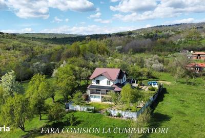Casă cu 4 camere în Rădăcinești - 1