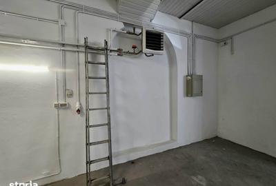 Spațiu comercial, de 200 mp, în Central