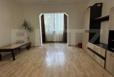 Apartament cu 3 camere decomandat, mobilat în Dâmbu Pietros