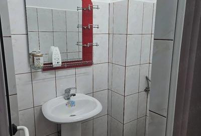 Apartament cu 3 camere decomandat în Central - 2