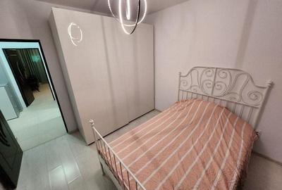Apartament cu 2 camere decomandat, mobilat în Central