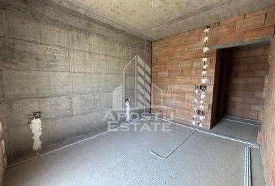 Apartament cu 3 camere semidecomandat în Giroc - 6