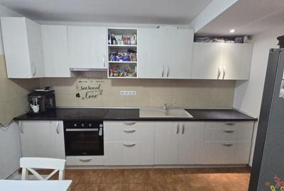 Apartament cu 3 camere decomandat în Central - 6