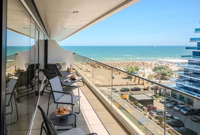 Apartament cu 3 camere decomandat în Mamaia-Sat