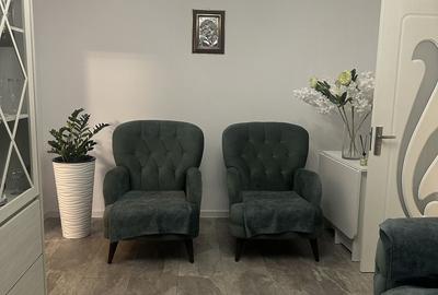 Apartament cu 3 camere semidecomandat în Central
