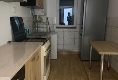Apartament cu 2 camere decomandat în Central - 2