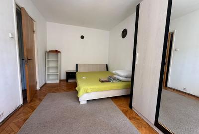 Apartament cu 2 camere semidecomandat în Centrul Civic - 1