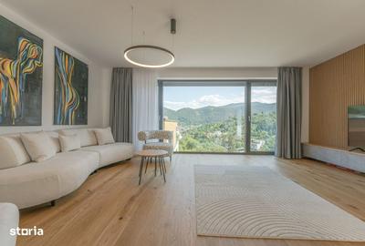 Apartament cu 4 camere în Drumul Poienii