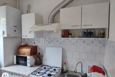 Apartament cu 2 camere decomandat în Complex Studențesc