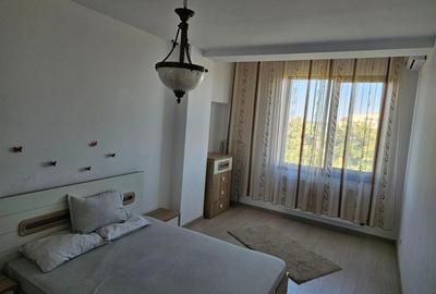 Apartament cu 2 camere decomandat, mobilat în Independenței