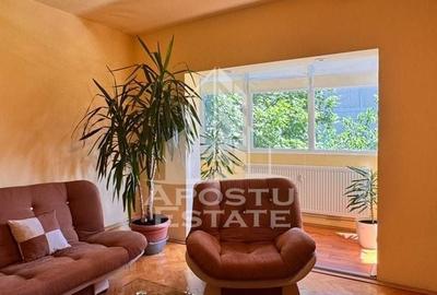 Apartament cu 3 camere decomandat în Bucovina - 6