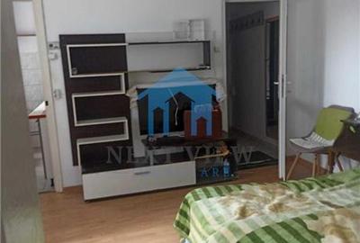 Apartament cu 2 camere semidecomandat în Andrei Mureșanu