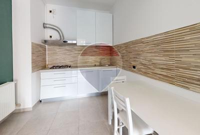 Apartament cu 2 camere decomandat în Tractorul - 2